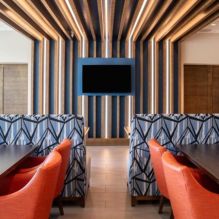 Holiday Inn Express & Suites Fort Walton Beach - Eglin Area By Ihg Eksteriør bilde