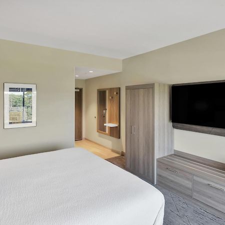 Holiday Inn Express & Suites Fort Walton Beach - Eglin Area By Ihg Eksteriør bilde