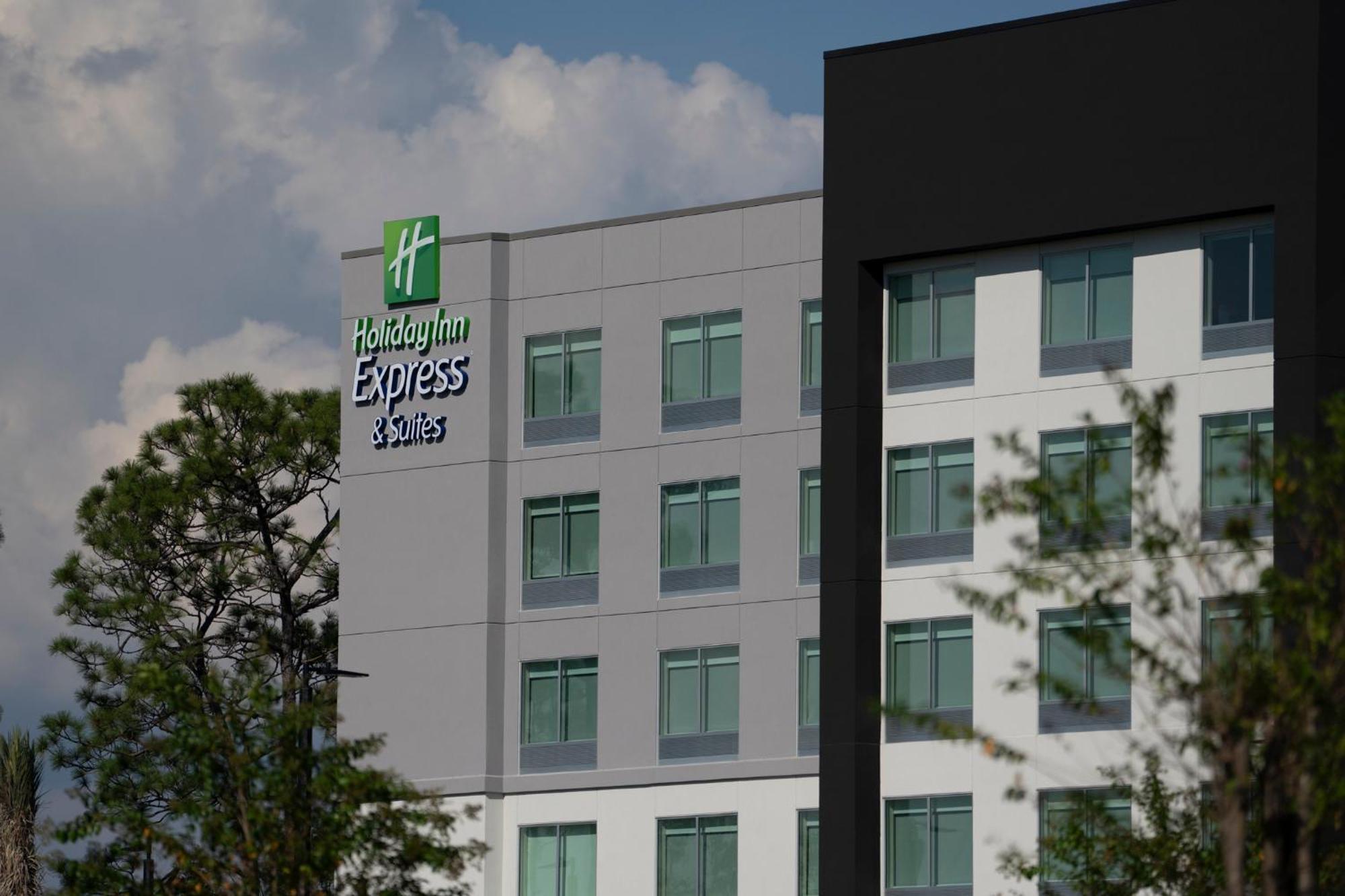 Holiday Inn Express & Suites Fort Walton Beach - Eglin Area By Ihg Eksteriør bilde